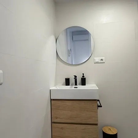 Maui En El Palo Apartment Malaga